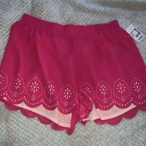 BRAND NEW!!!! Hot pink scalloped shorts!